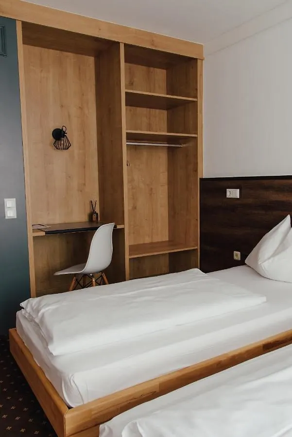 Hotel Drei Kreuz - Self Check In Salzburg Austria